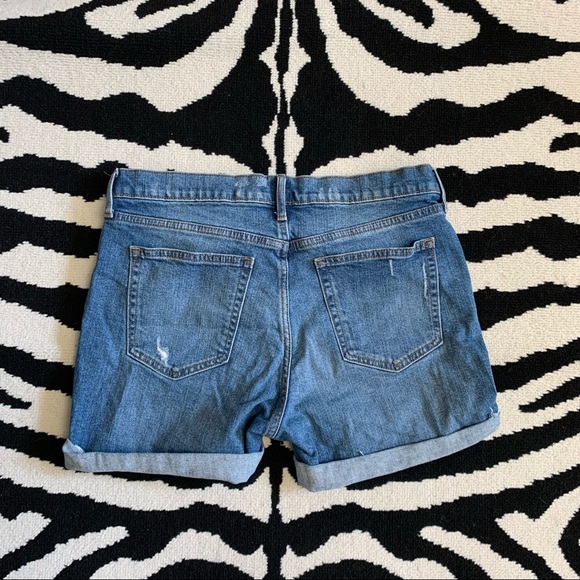 GAP Best Girlfriend Cutoff Denim Shorts Size 30 - Picture 3 of 9